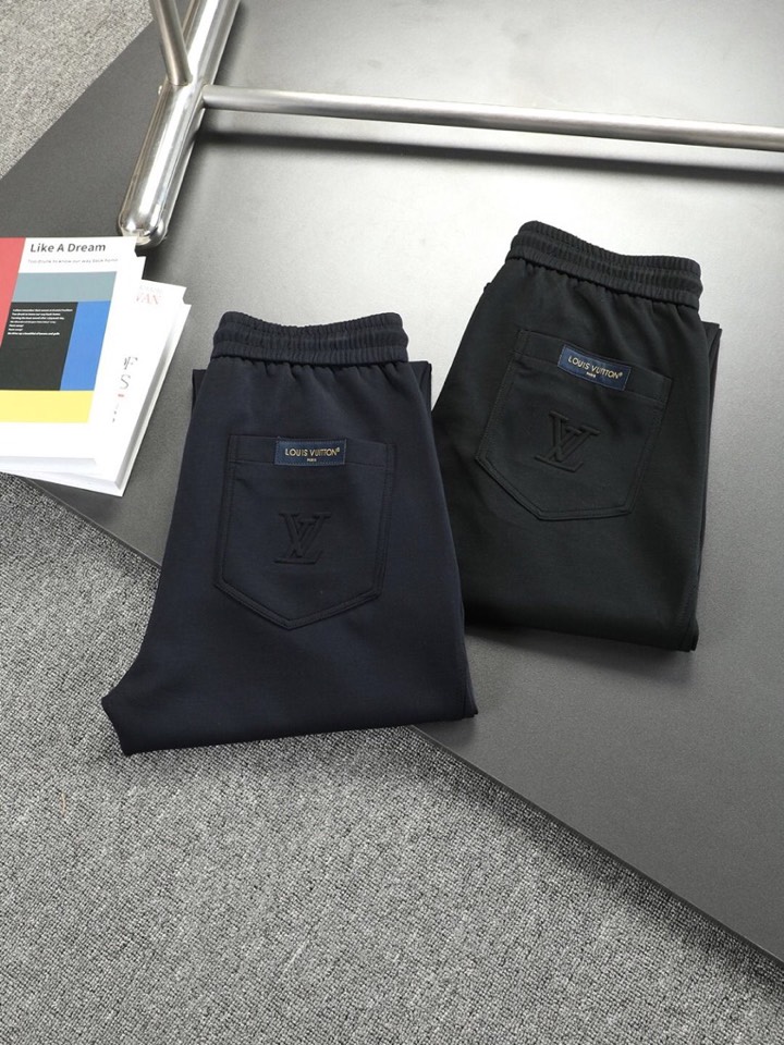 🔥Louis Vuitton 路易威登LV驴牌25SS夏季新款 男士休闲百搭束脚卫裤休闲裤.客供精纺纯棉