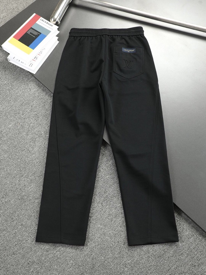 🔥Louis Vuitton 路易威登LV驴牌25SS夏季新款 男士休闲百搭束脚卫裤休闲裤.客供精纺纯棉