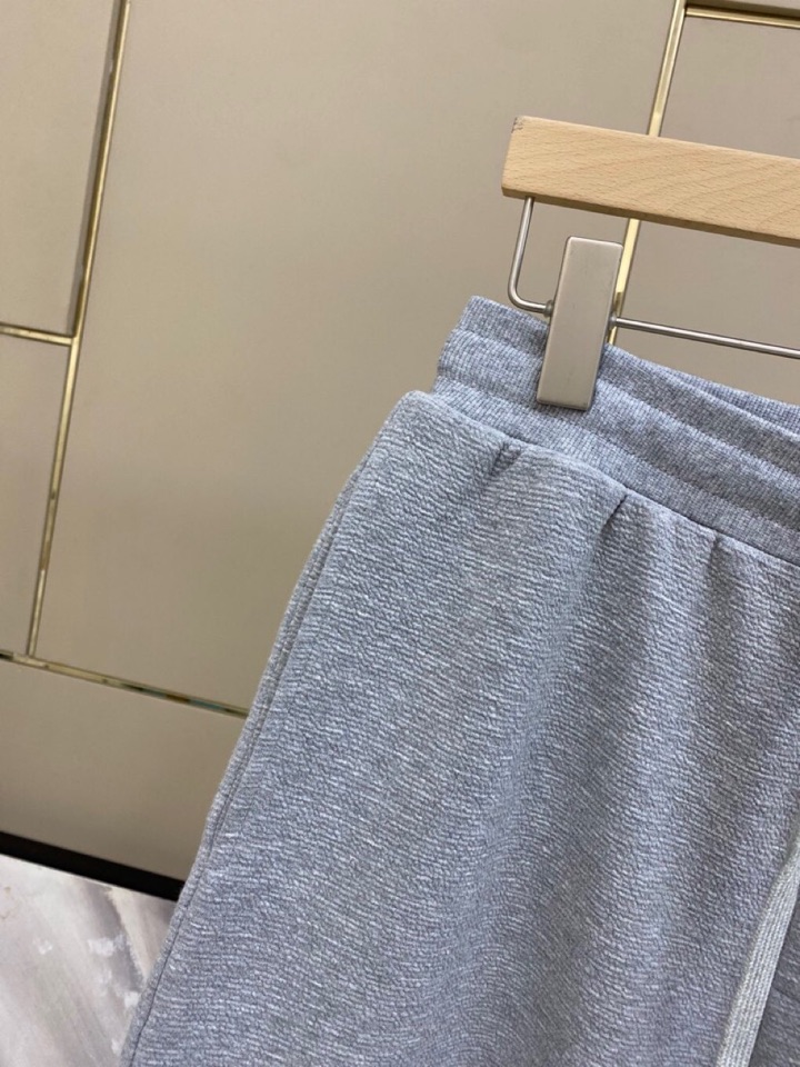 🔥Dior 迪奥2025春夏/SS 素皱棉CD小蜜蜂短裤，简约时尚短裤单品，采用独家精心定制贵柜级素皱棉