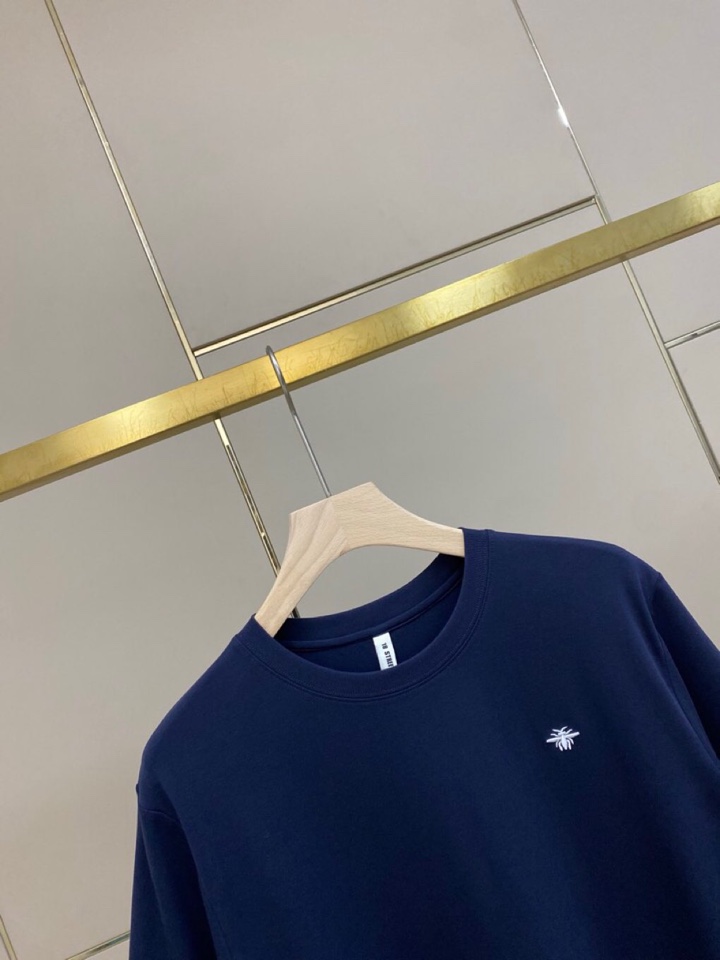 🔥Dior 迪奥2025春夏/SS 柔性莫代尔CD小蜜蜂短袖圆领套装，简约时尚T恤单品，采用独家精心定制