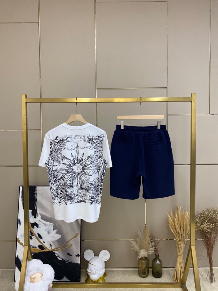 🔥Dior 迪奥2025春夏/SS 柔性莫代尔匹马棉CD小蜜蜂短袖圆领套装，简约时尚圆领T恤单品，采用独