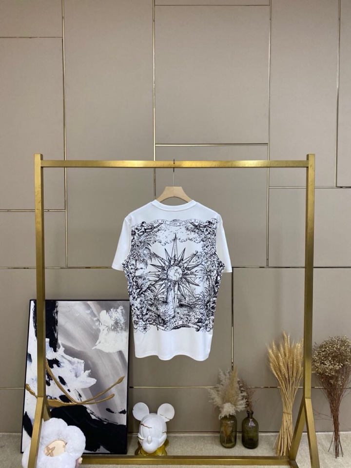 🔥Dior 迪奥2025春夏/SS 柔性莫代尔匹马棉CD小蜜蜂短袖圆领套装，简约时尚圆领T恤单品，采用独