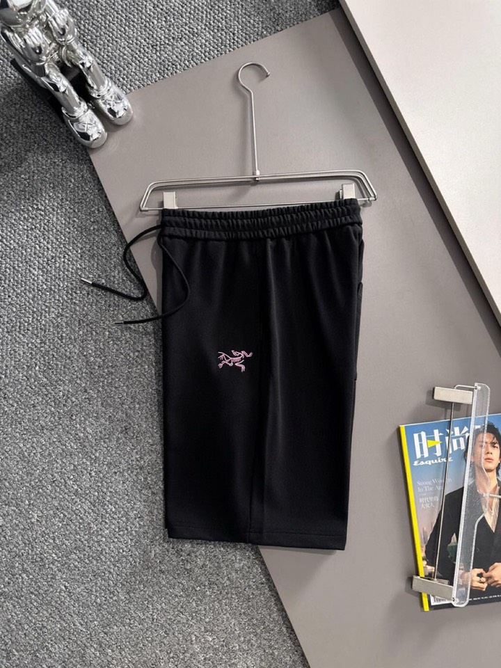 🔥(Arcteryx）始祖鸟2025ss经典字母刺绣短裤 爆款定制棉质面料 采用立体绣花工艺 立体清晰可