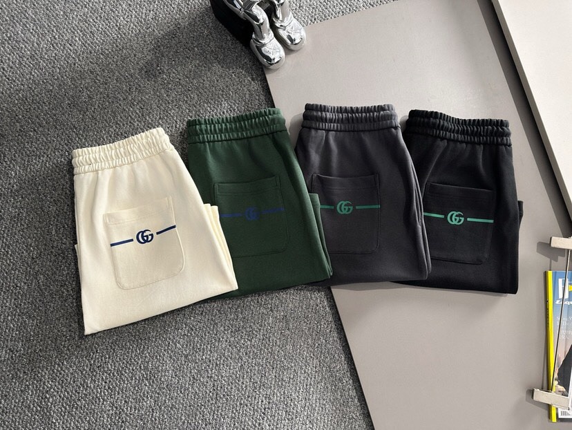 🔥Gucci 古奇2025ss经典字母刺绣短裤 爆款定制棉质面料 采用立体绣花工艺 立体清晰可见 面料舒
