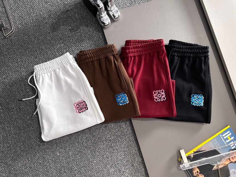 🔥LOEWE 罗意威2025ss经典字母刺绣短裤 爆款定制棉质面料 采用立体绣花工艺 立体清晰可见 面料