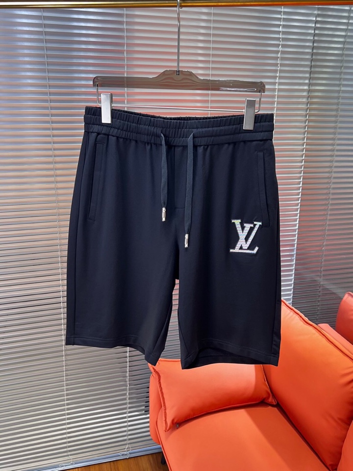  Louis Vuitton 路易威登LV 驴牌 最新爆款男女同款情侣款棉质短裤，2025春夏新款首发高