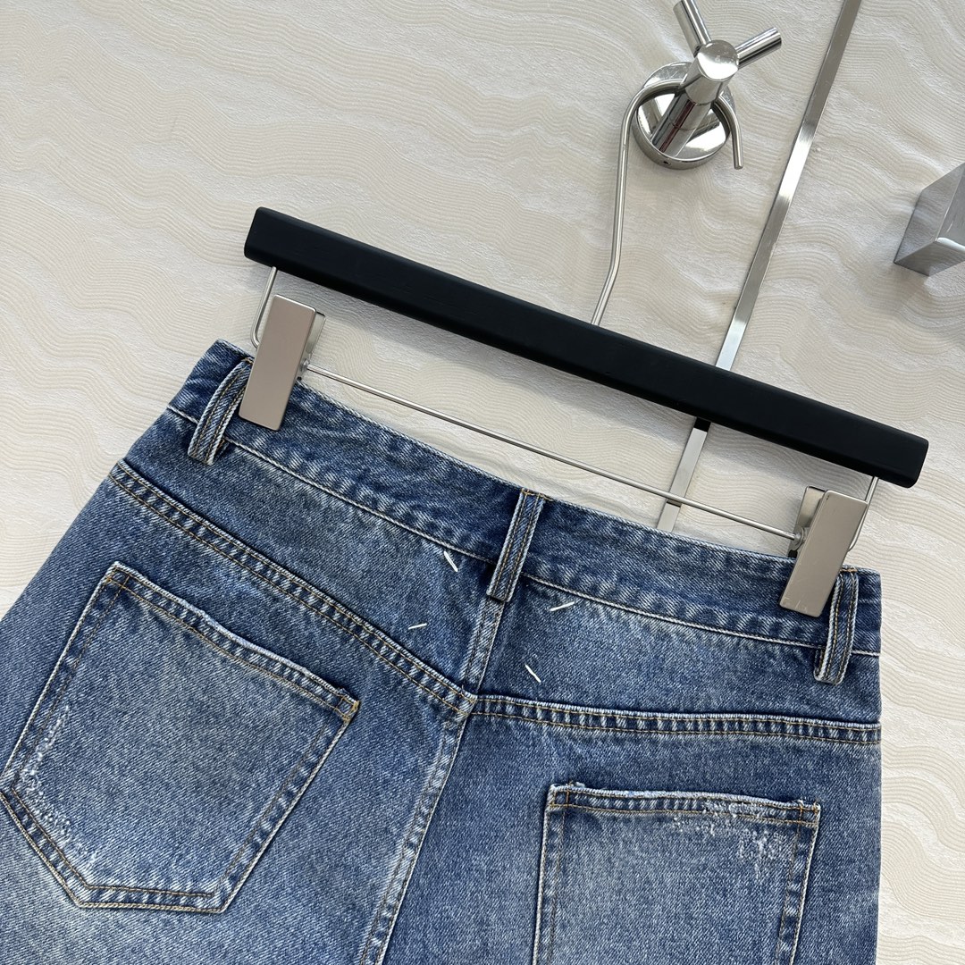 Stylish Women’s Cowboy Suit with Unique Quality and Fashionable Design. - 图片 9