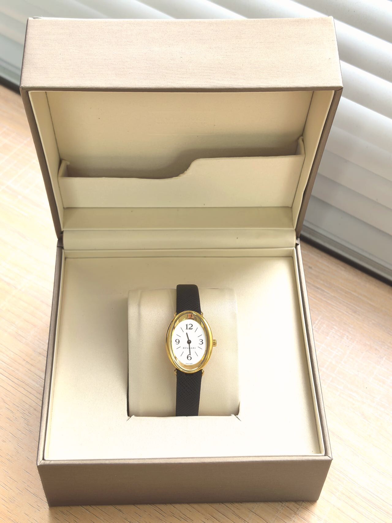 Часы Bvlgari