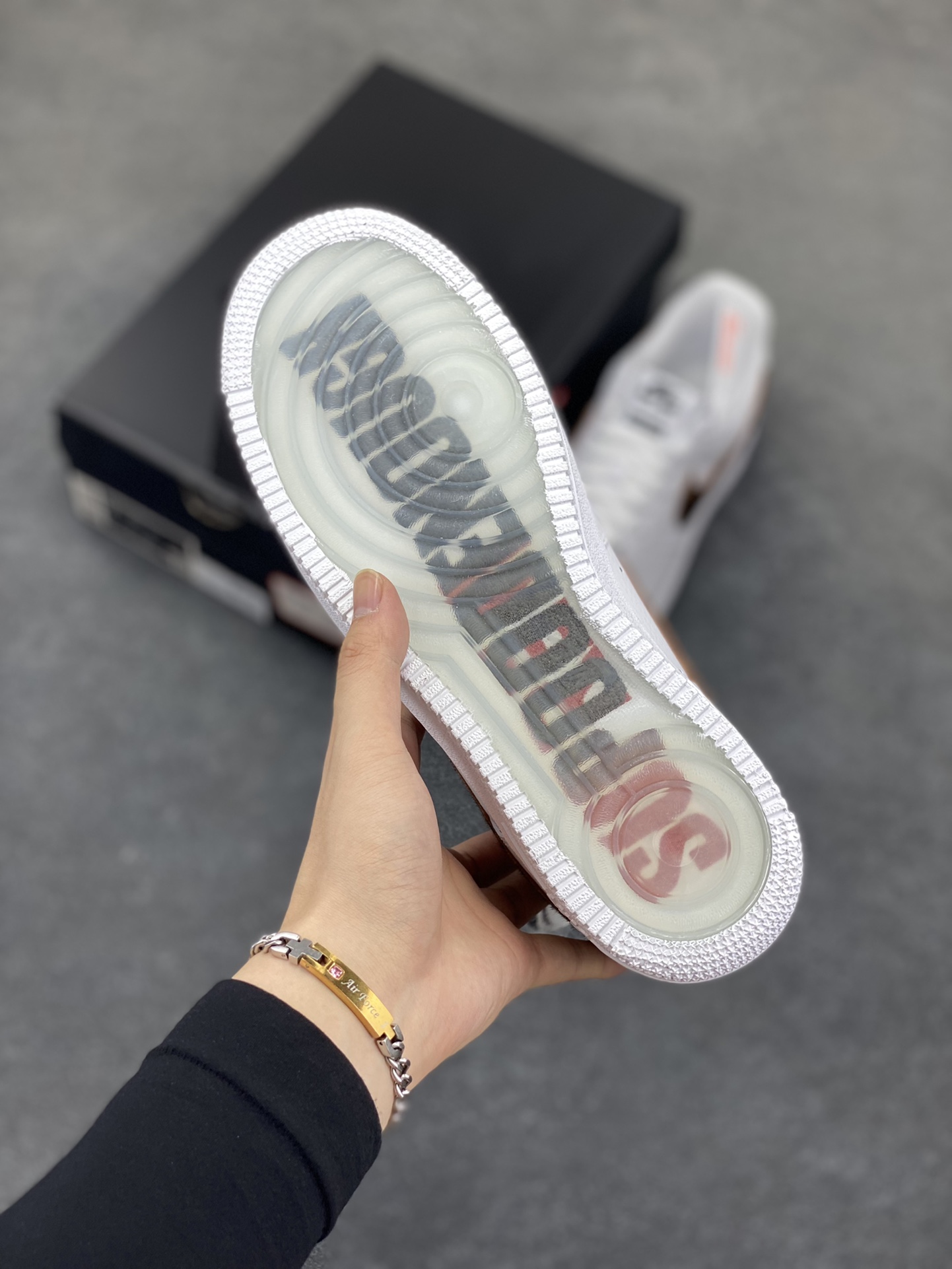 图片[5]-HY版本💯 Nike Air Force 1 Low 超级藤原浩 原楦头原纸板 打造纯正空军版型 专注外贸渠道 全掌内置蜂窝气垫 原盒配件 原厂中底钢印、拉帮完美 货号：IM3483-100 尺码：35.5 36 36.5 37.5 38 38.5 39 40 40.5 41 42 42.5 43 44 44.5 45 46 47-选品中心