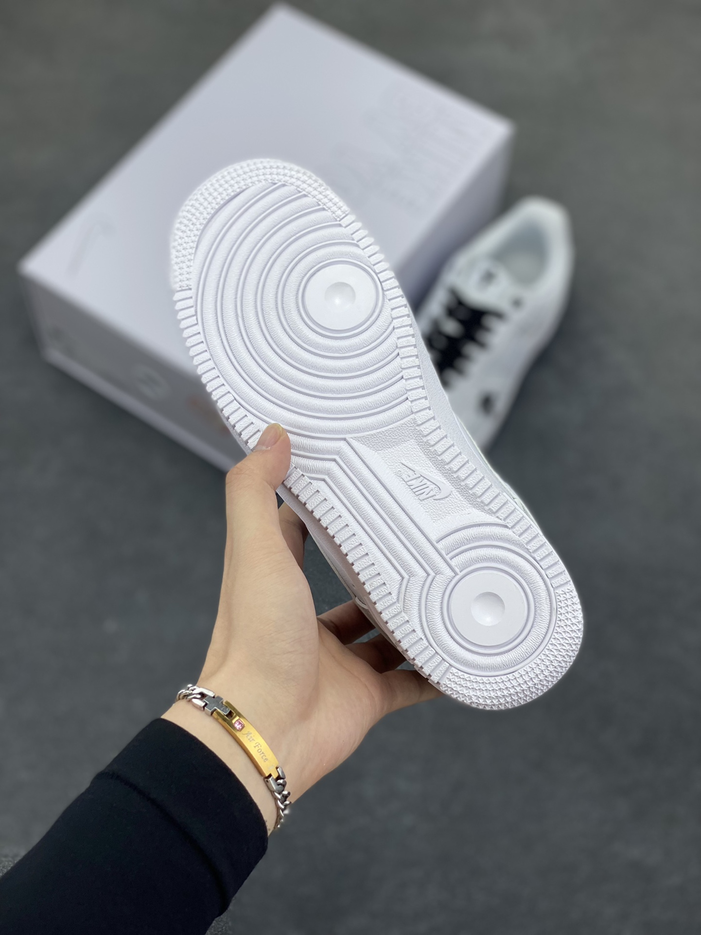 图片[5]-NK Air Force 1‘07 Low 定制款抽屉盒 空军一号低帮休闲板鞋 定制皮料 原楦原纸板 纯正版型 高清洁度 内置全掌气垫 货号：CW2288-111 尺码：36 36.5 37.5 38 38.5 39 40 40.5 41 42 42.5 43 44 44.5 45-选品中心