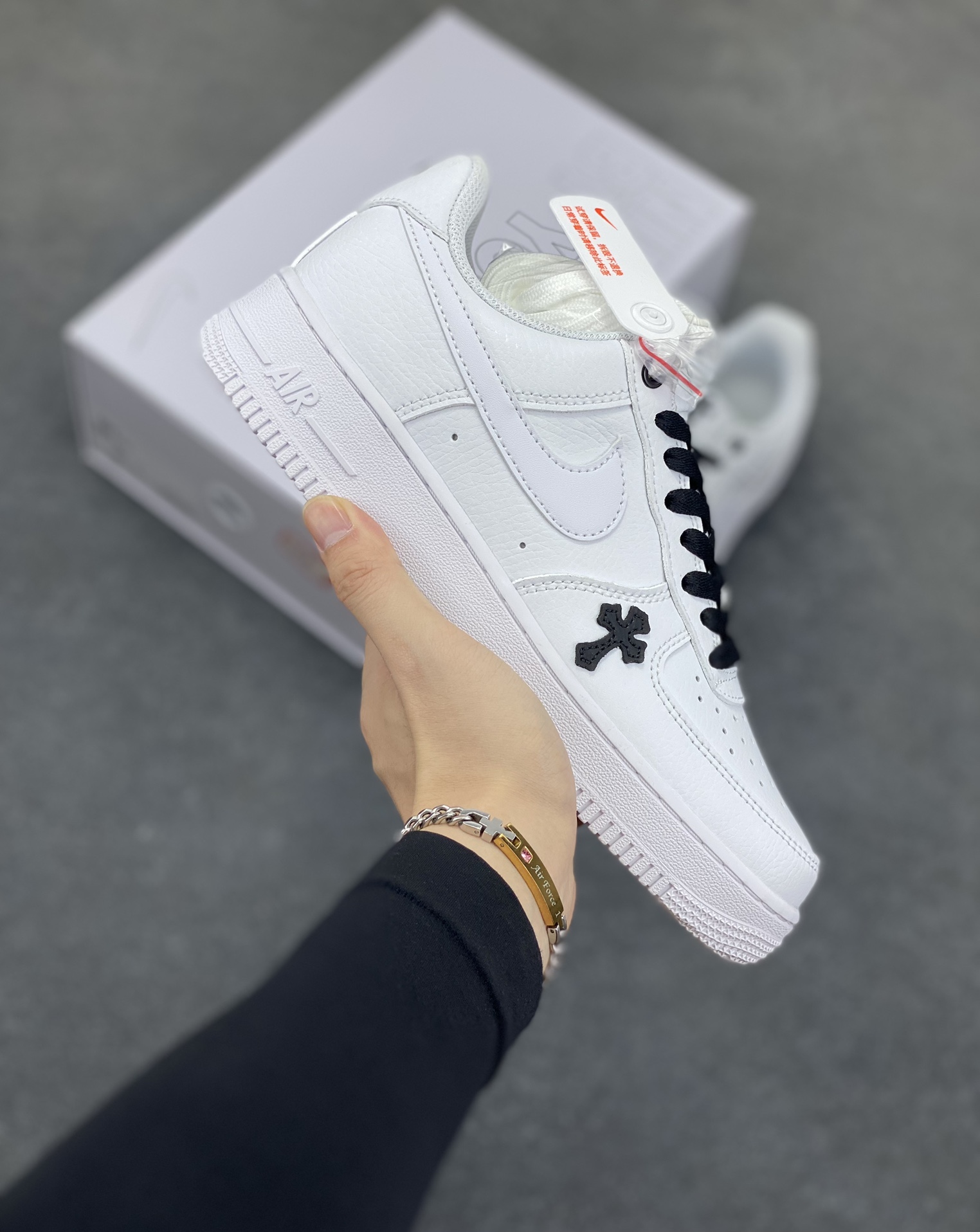 NK Air Force 1‘07 Low 定制款抽屉盒 空军一号低帮休闲板鞋 定制皮料 原楦原纸板 纯正版型 高清洁度 内置全掌气垫 货号：CW2288-111 尺码：36 36.5 37.5 38 38.5 39 40 40.5 41 42 42.5 43 44 44.5 45-选品中心