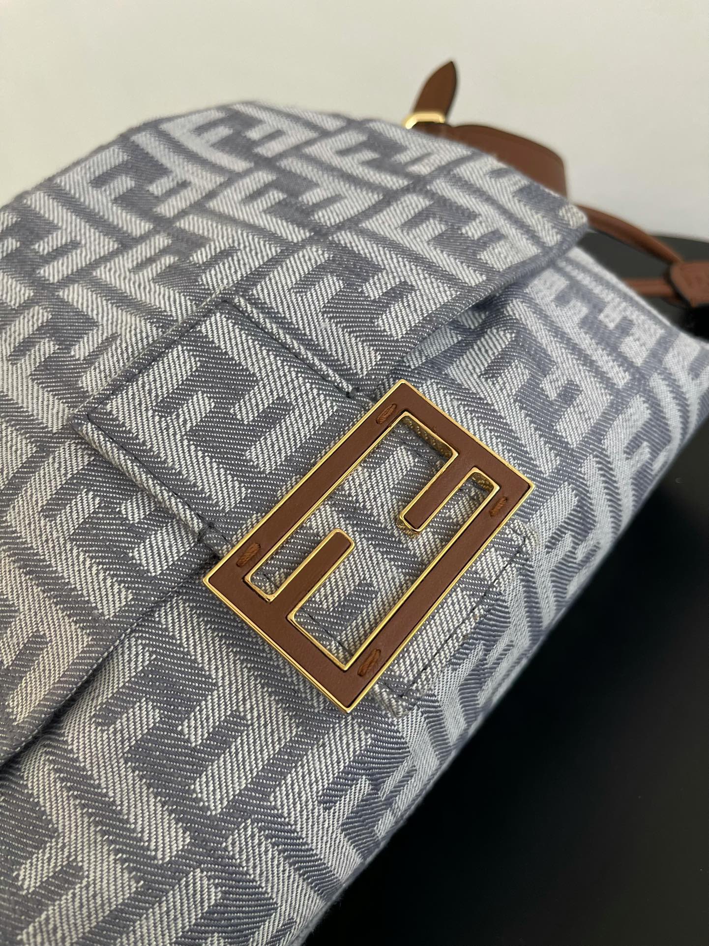 Fendi Denim Mama Baguette Bag with Double F Embroidery and Leather Straps 3 i1750747422 3112 1