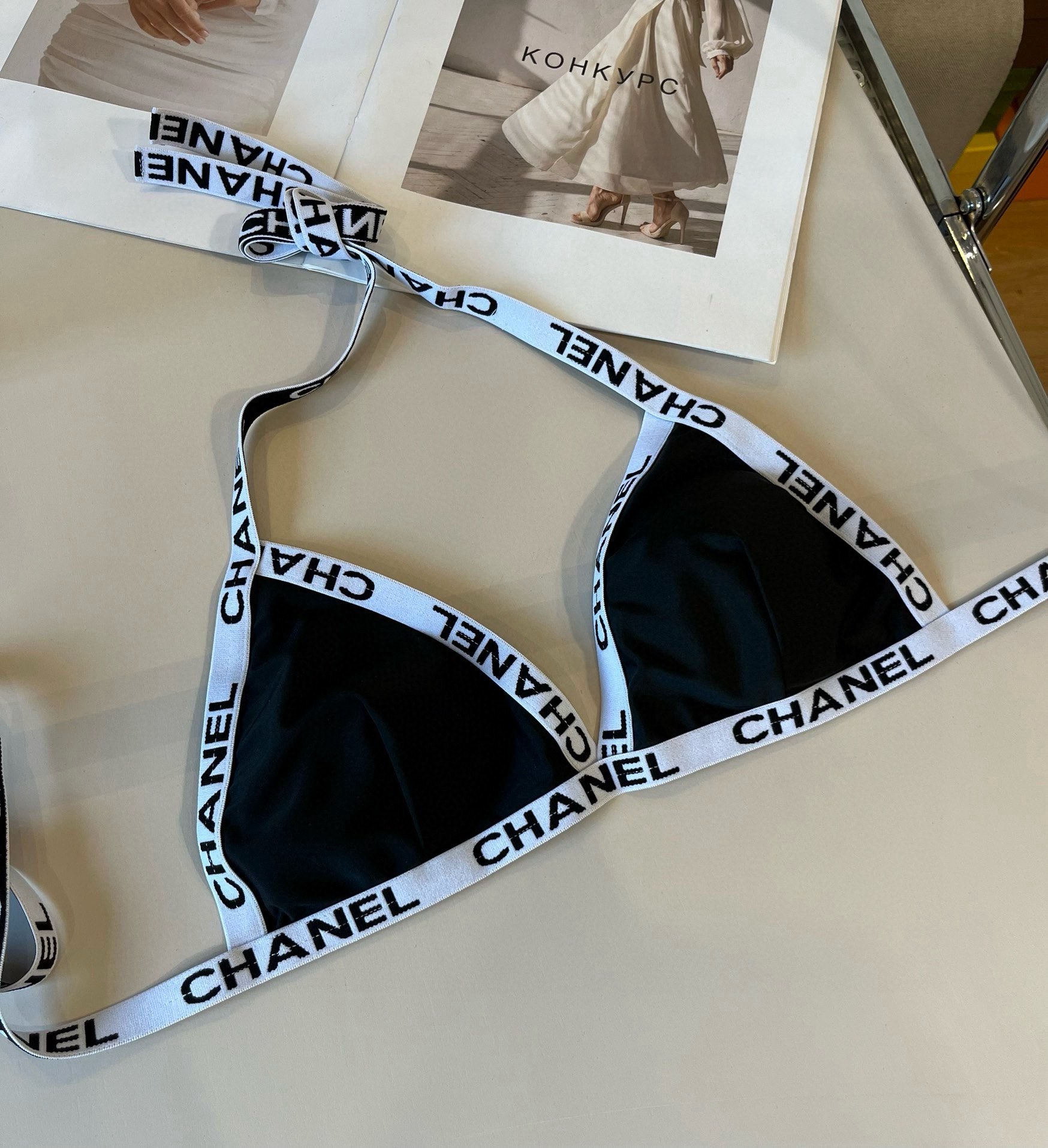 。

Chanel香奈儿比基尼👙，S M L XL