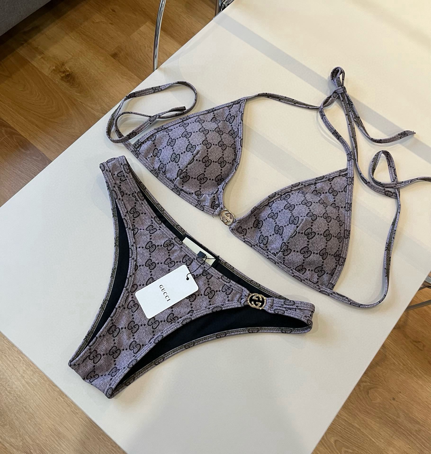 。

Gucci古奇比基尼👙，分体泳衣，S M L XL