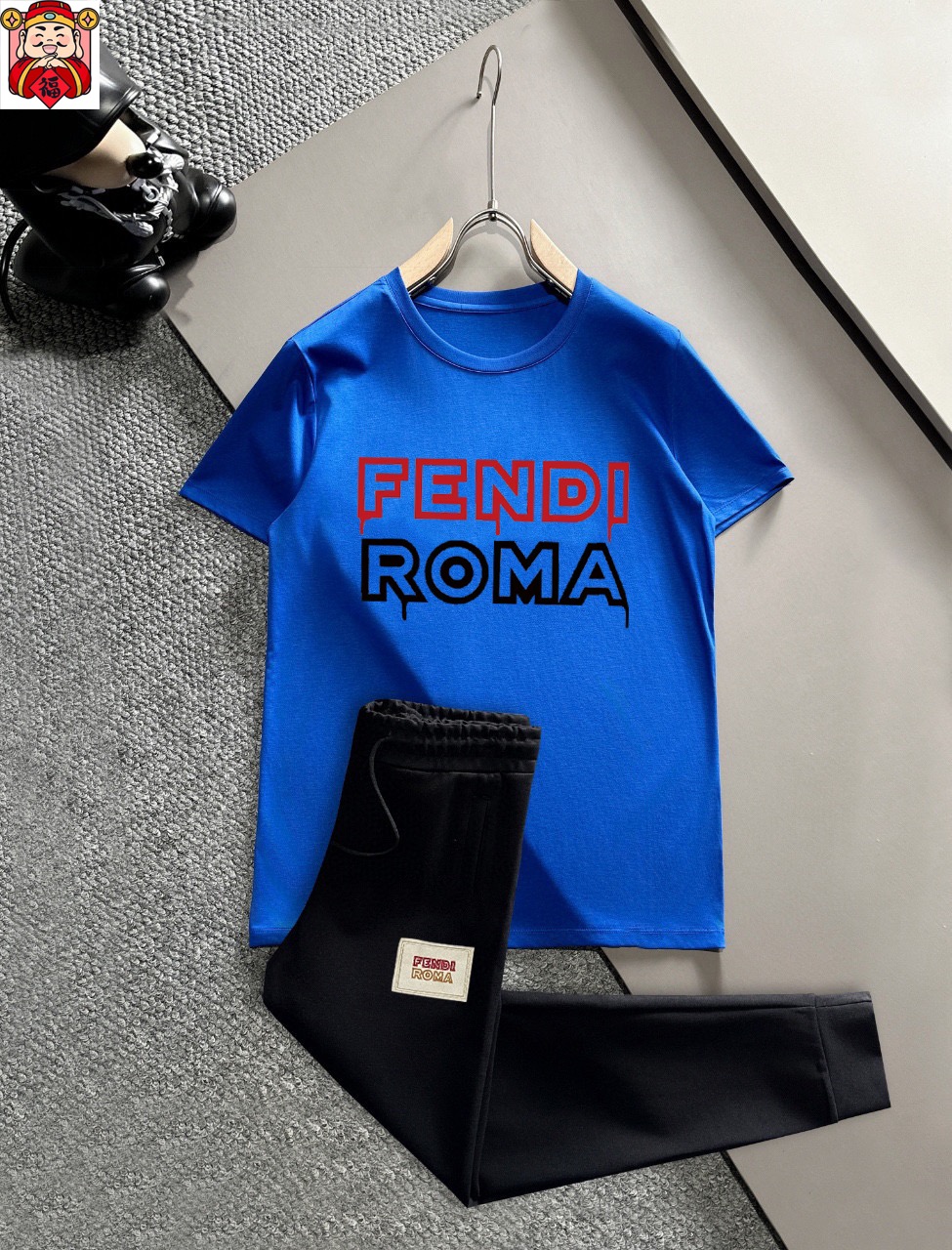 Fendi FENDI 芬迪 (胖子福音) 2025 世界知名奢侈品牌