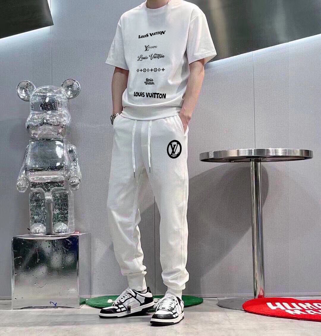 Louis Vuitton LV路易威登 (胖子福音) 2025 世界知名奢侈品牌