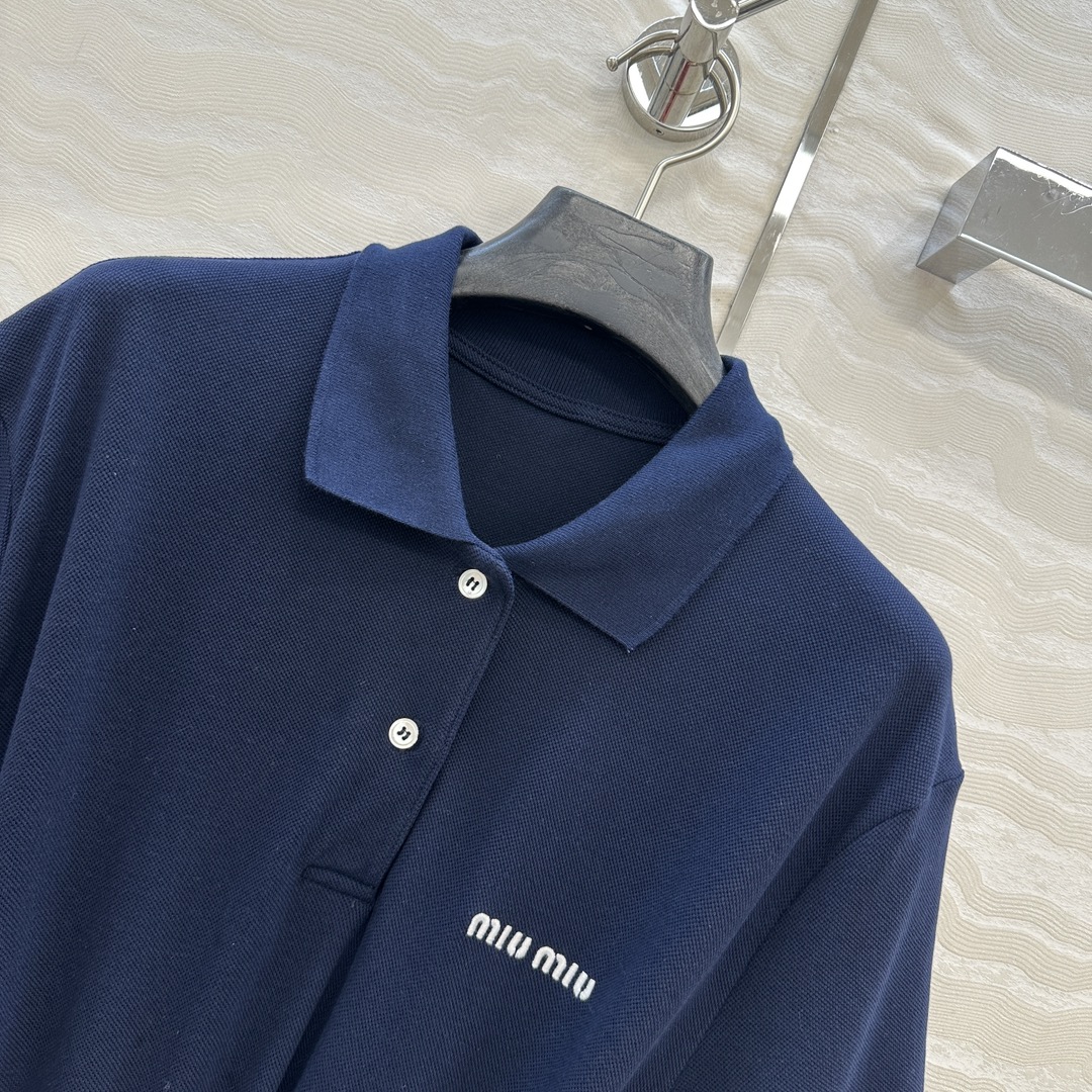 Stylish Navy Blue Embroidered Polo Shirt Dress with Cyborg Recommendation - 图片 4