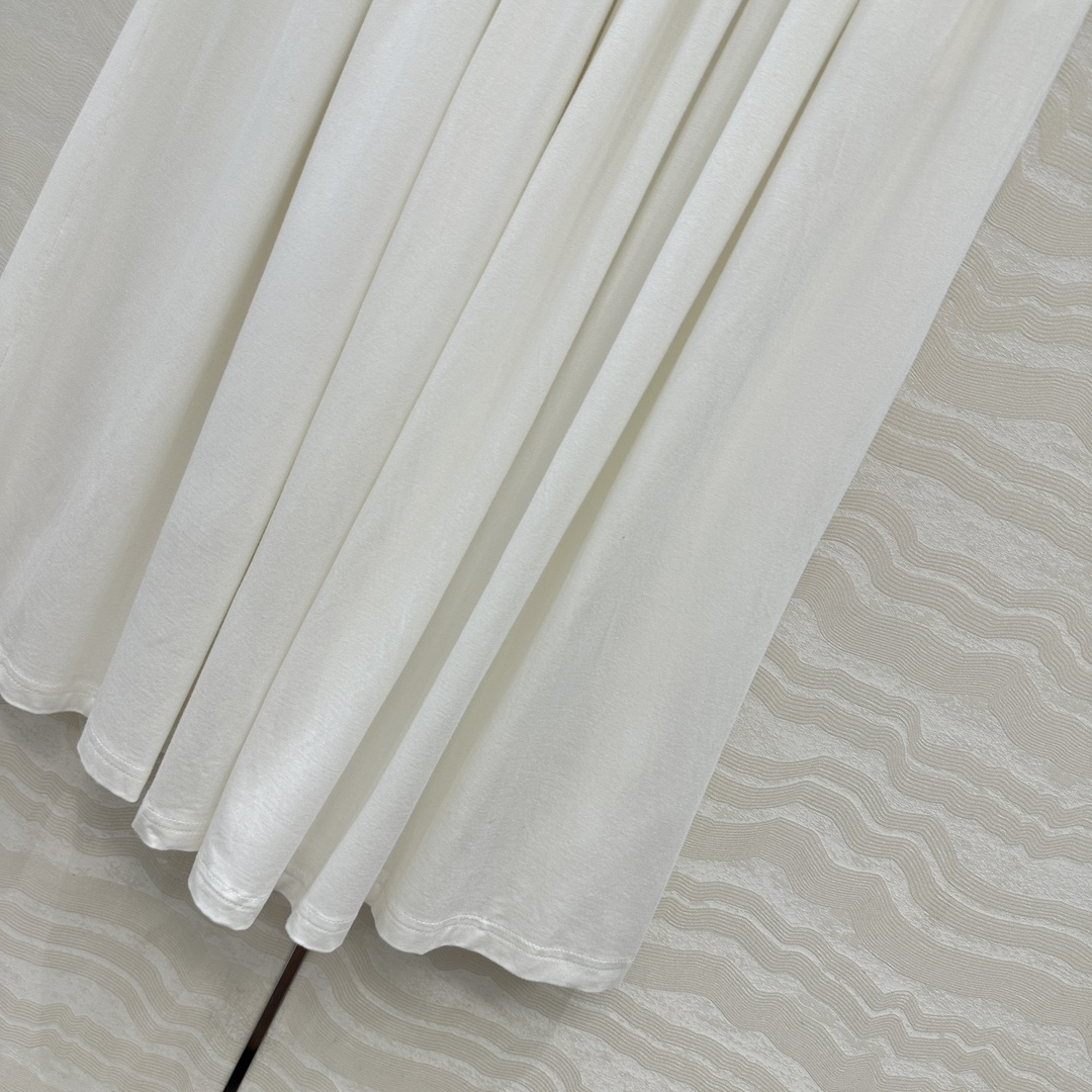 Fashion Recommendation: Elegant White Cotton Skirt for Stylish Comfort - 图片 5