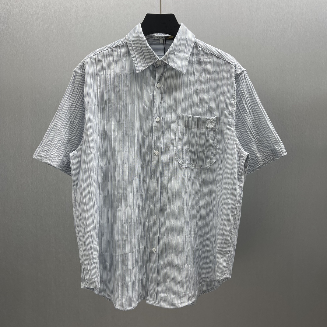“P732 Lightweight Striped Cotton Shirt with Anagram Embroidery” - 图片 1