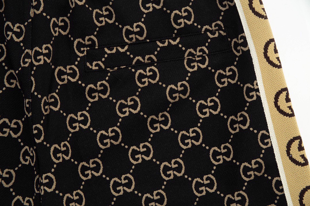 古驰/Gucci 夏季新款 提花字母侧边织带休闲短裤 黑色