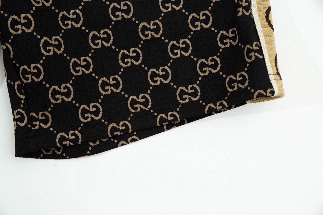 古驰/Gucci 夏季新款 提花字母侧边织带休闲短裤 黑色