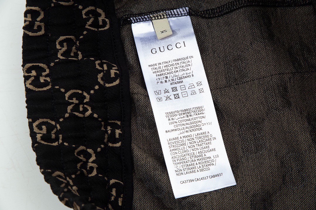古驰/Gucci 夏季新款 提花字母侧边织带休闲短裤 黑色