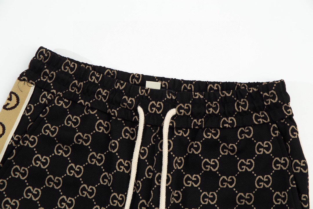 古驰/Gucci 夏季新款 提花字母侧边织带休闲短裤 黑色