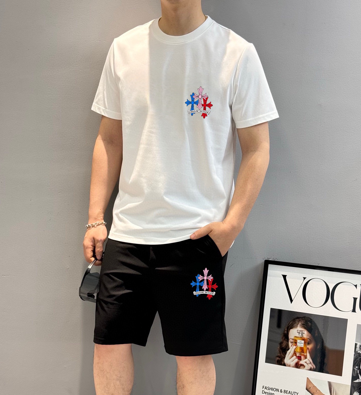 Chrome Hearts 品牌【ChanpionHearts克罗心】 2025新款男士短袖短裤套装 销售 市面高端版本 手感细腻柔软 让你穿着更加舒适 立体裁剪版型超赞 尺码:M-5XL下单请报身高体重