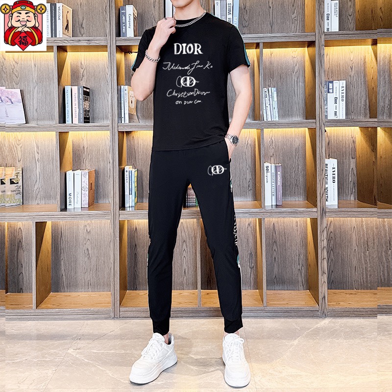 Dior DIOR 迪奥 (胖子福音) 2025 世界知名奢侈品牌
