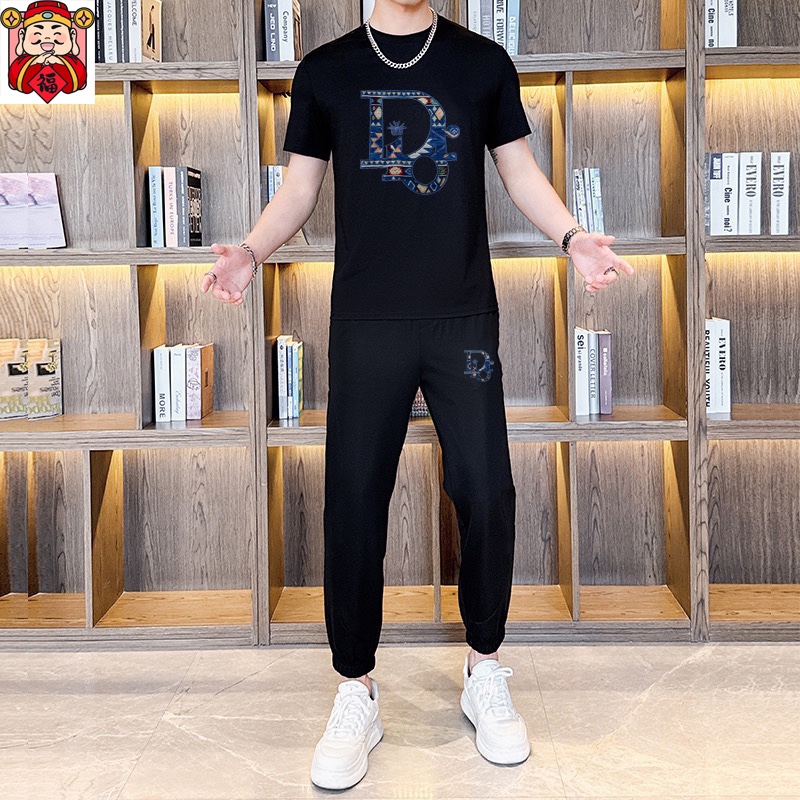 Dior DIOR 迪奥 (胖子福音) 2025 世界知名奢侈品牌