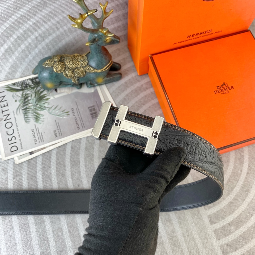 爱马仕💕 特种皮腰带系列 ，原厂五金精品不锈钢扣，手感柔软舒适 宽3.8CM。