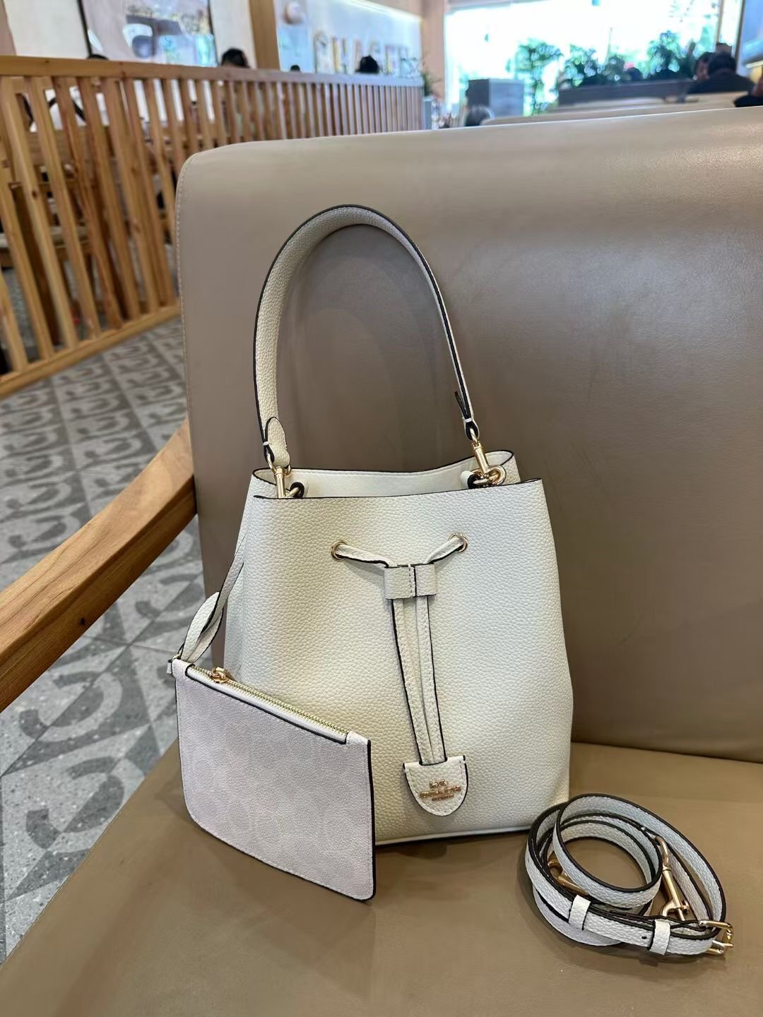 [New product in November] Coach CBH07 CBH06 classic presbyopic Rowan drawstring shoulder crossbody bucket bag, mother-in-law bag, with detachable