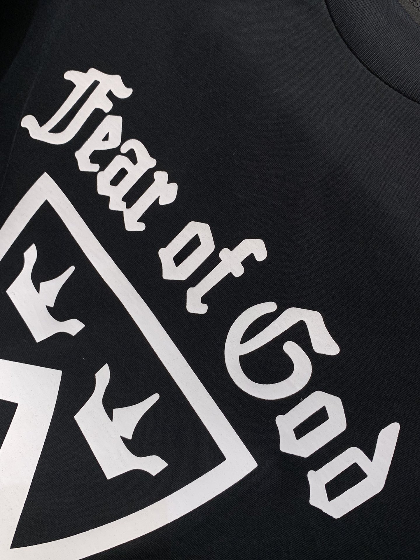 Fear of God Summer 2025 Fashion Circle T-Shirt: Top-Grade Comfort and Style - 图片 6