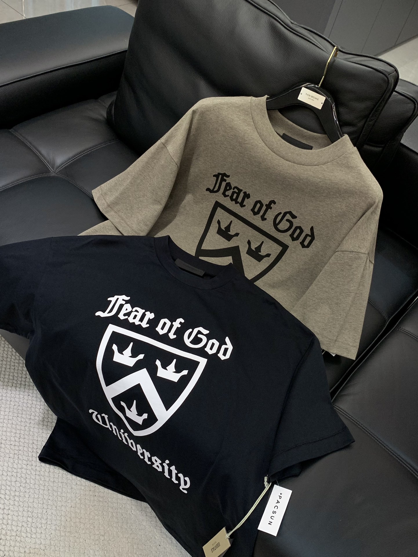 Fear of God 2025 Summer T-shirt: Comfortable, Stylish, Unique Design, Top Quality. - 图片 8