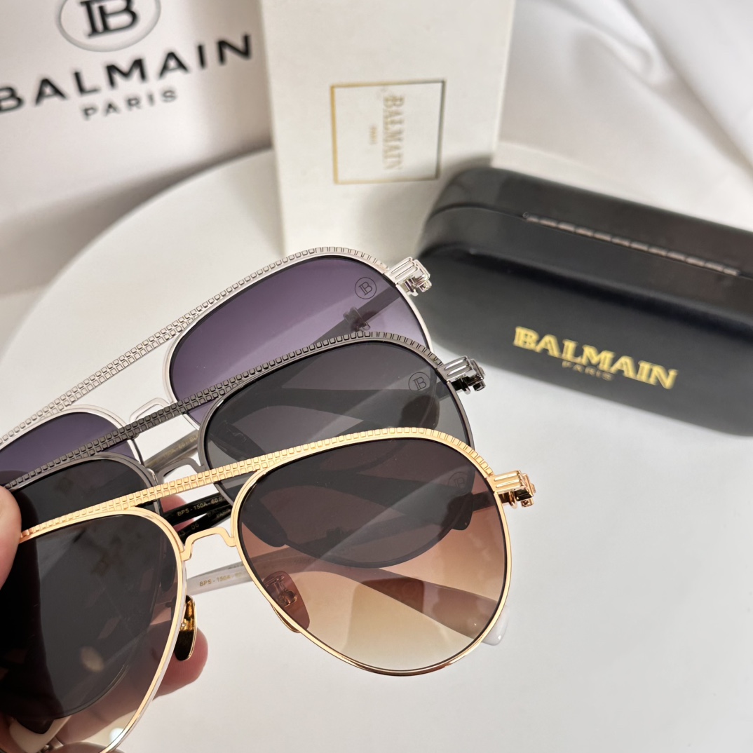‼️BALMAIN 巴尔曼🍁🍁🍁
MODEL：BPS-150A  🍁🍁🍁
SIZE：56口17-140🍁