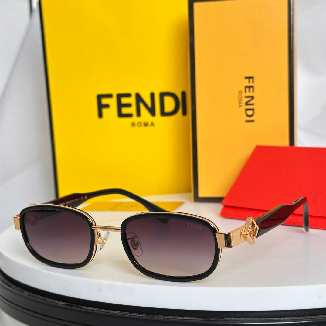  ‼️FENDI
MODEL：FD8131 
SIZE：53口22-145