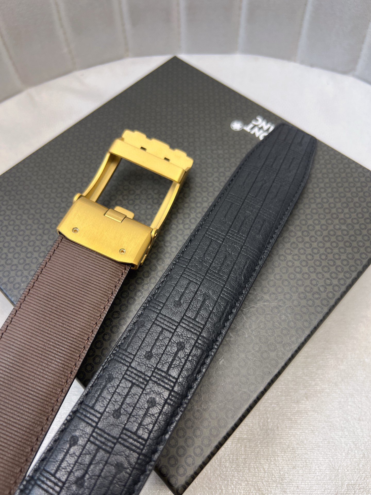 Italian Imported Cattle Belt with Automatic One-Headed Oxen-Skin Stripes - 图片 6