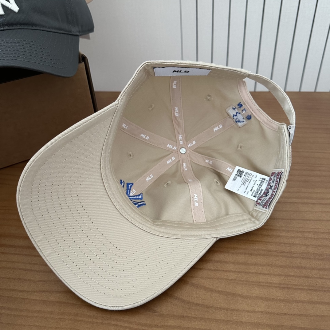 💰58

NY 2025新款刺绣款棒球帽，大牌同步，超好搭配，出货！