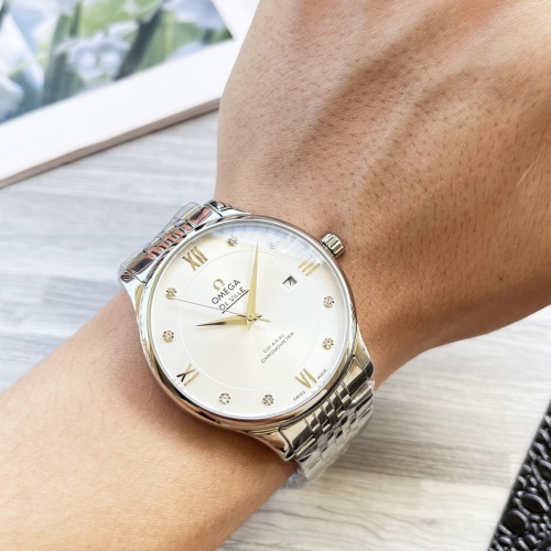 Omega De Ville Prestige Automatic Men's Watch with Silver Stainless Steel Band 1 Omega De Ville Prestige Automatic Men's Watch with Silver Stainless Steel Band