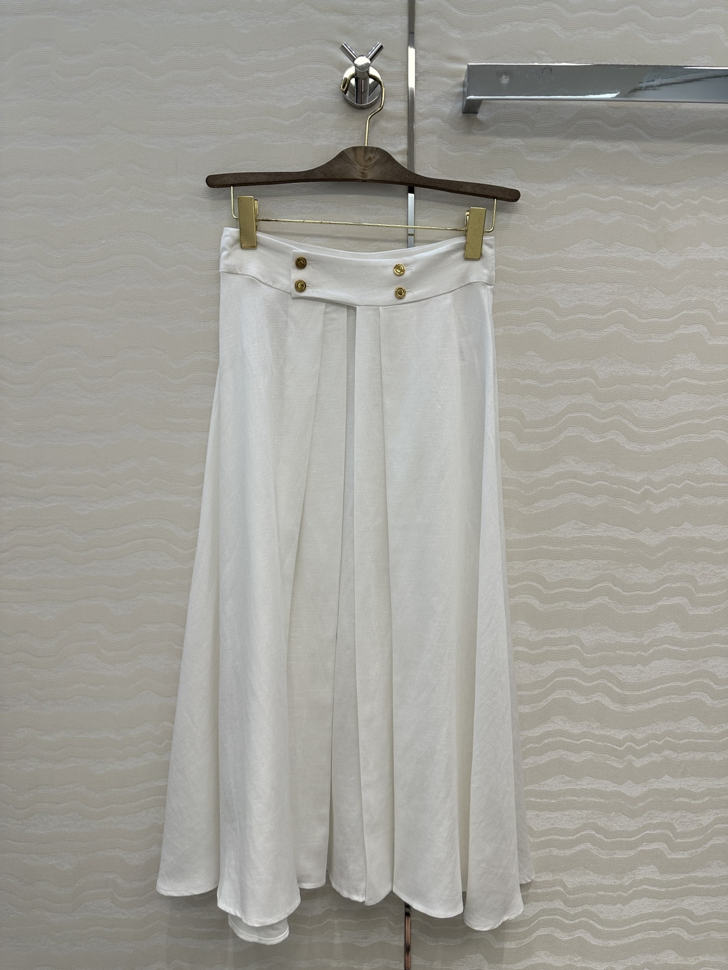 High-End Women’s Suit Set with Elegant Design and Comfortable Linen Fabric - 图片 1