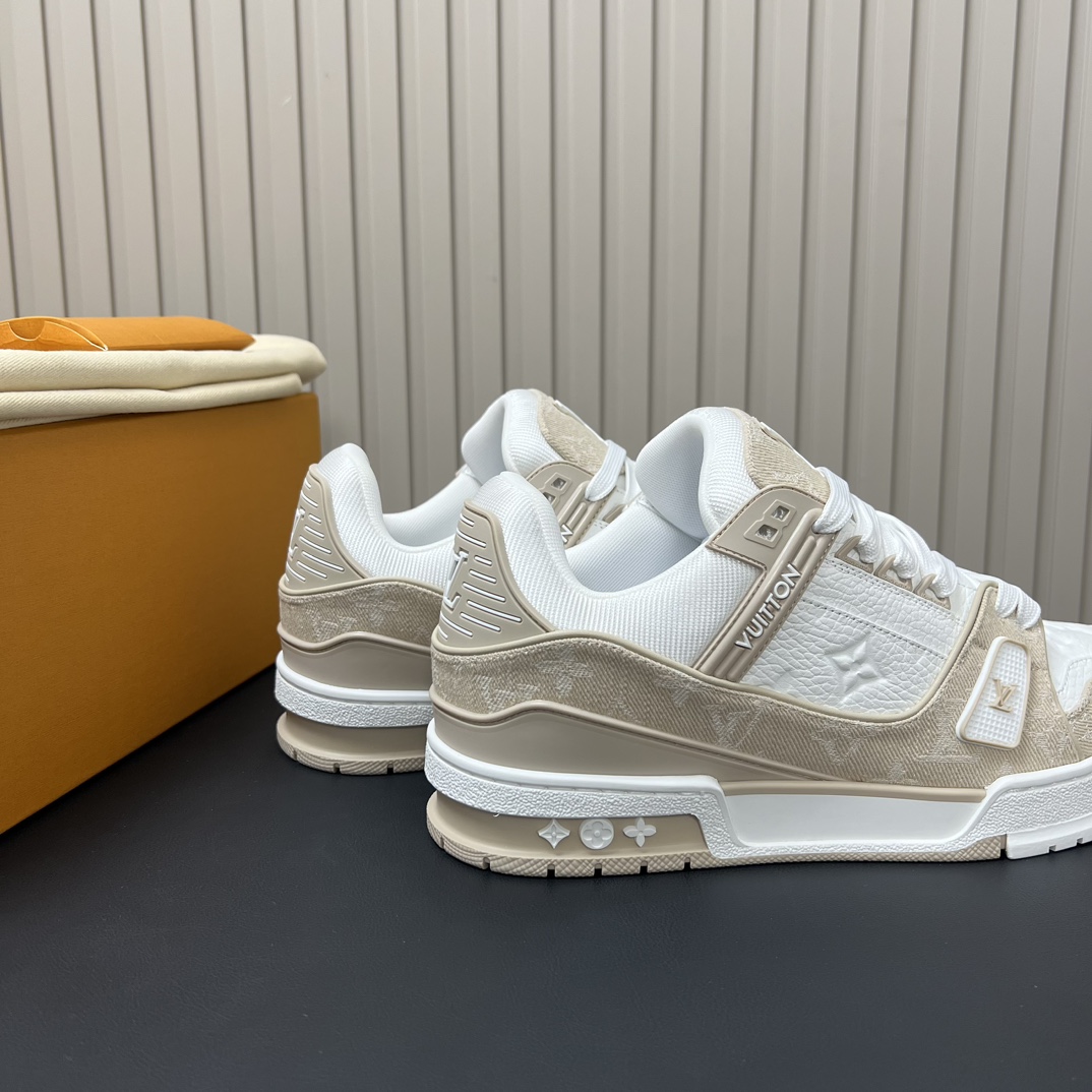 Louis Vuitton Trainer Sneaker Monogram Embossed Calf Leather White 7 i1750979389 3636 5