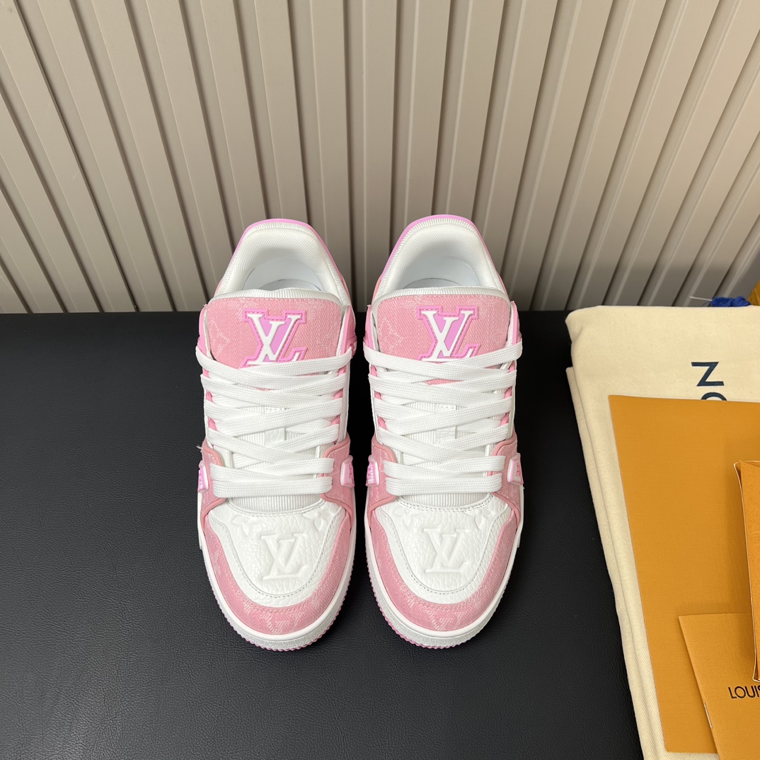 Louis Vuitton Trainer Sneakers Roze Monogram - Stijlvolle Damesschoenen
