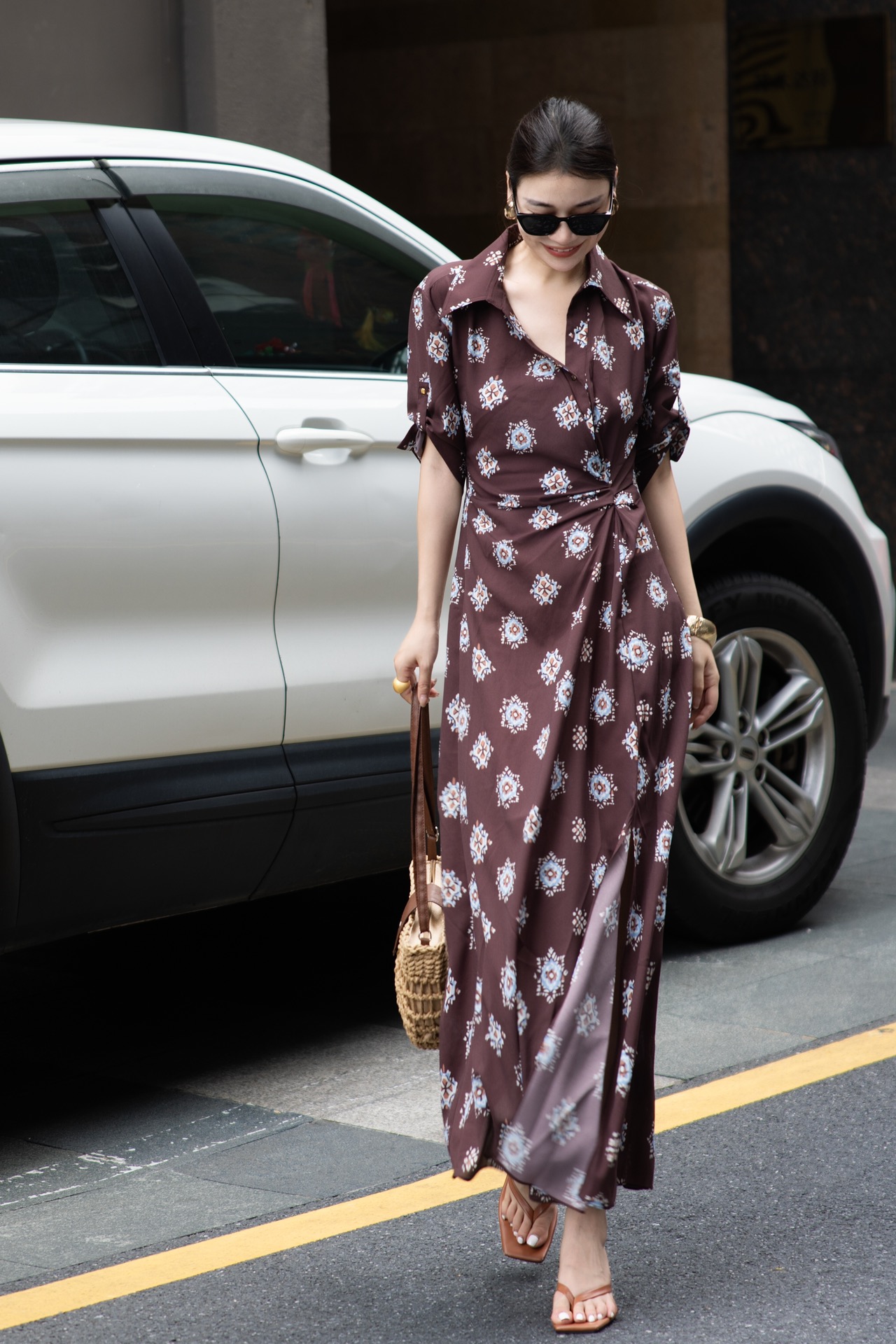 High-Quality Women’s Clothes: Fashionable Cloaks, Fabulous and Sophisticated Designs - 图片 6