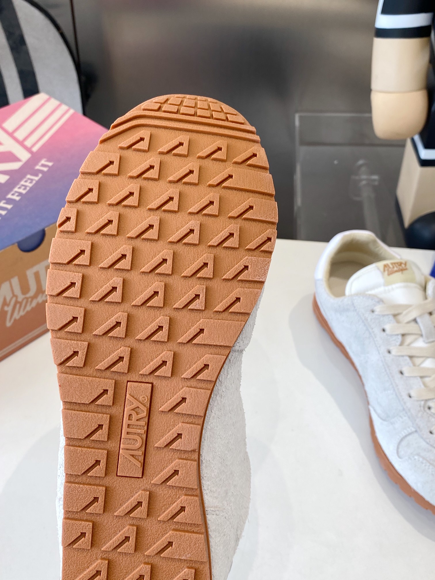 Top Leisure Shoes for Star Doctors: Doctor’s CK with Hairy Oxford Fabric & Pigskin Inner - 图片 9