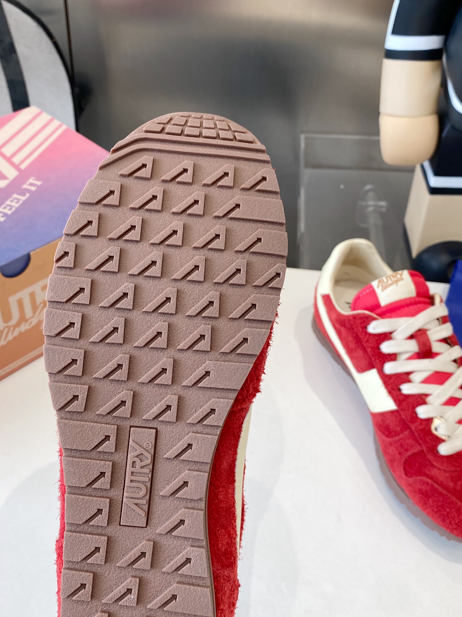 Top Leisure Shoes for Star Doctors: Doctor’s CK in Hairy Oxford Fabric, Piggy Skin Inner, Original Rubber Sole. - 图片 8