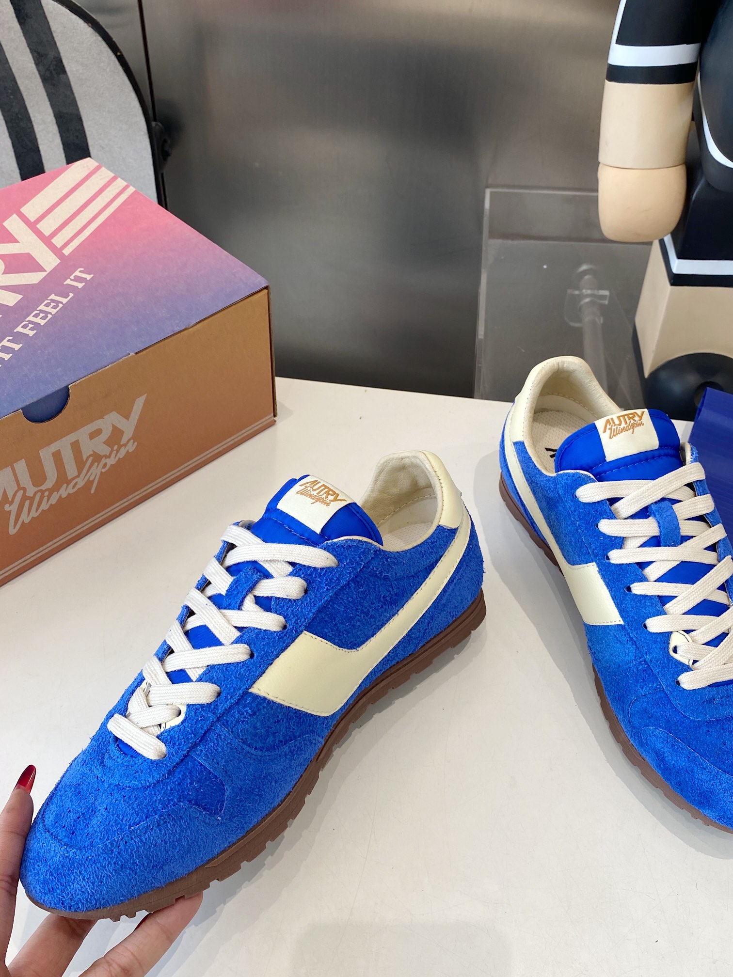 Top Leisure Shoes for Star Doctors: Doctor’s CK with Hairy Oxford Fabric & Piggy Skin Inner - 图片 2