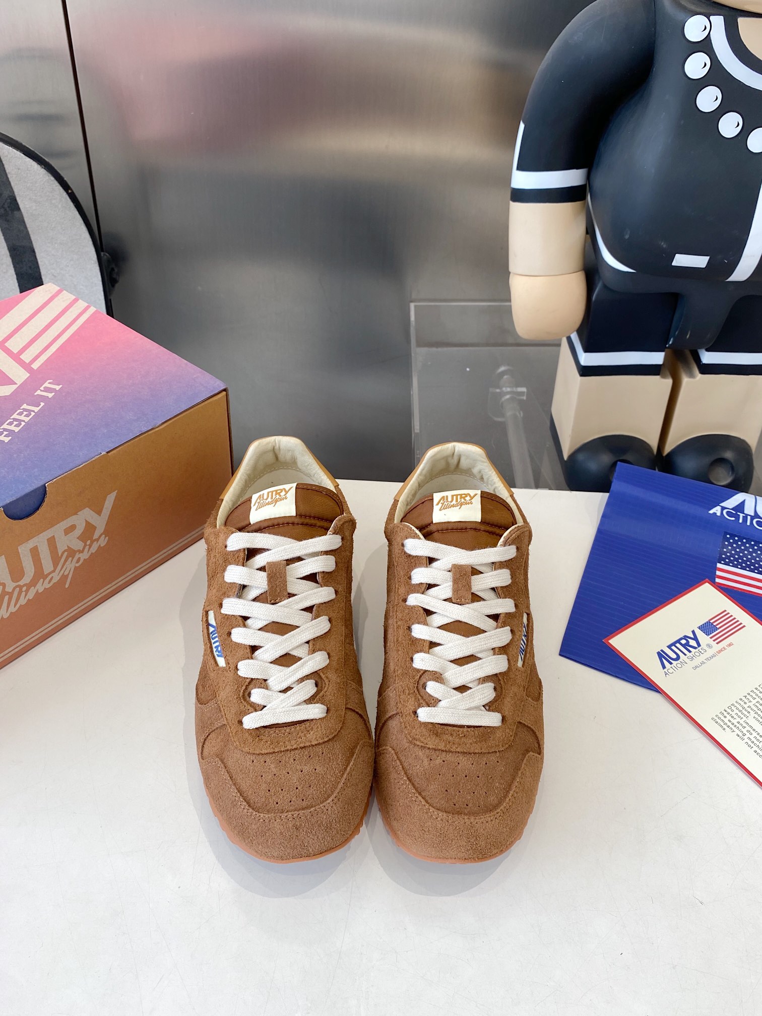 Top Leisure Shoe for Star Doctors: Doctor’s CK with Hairy Oxford Fabric and Pigskin Inner - 图片 9