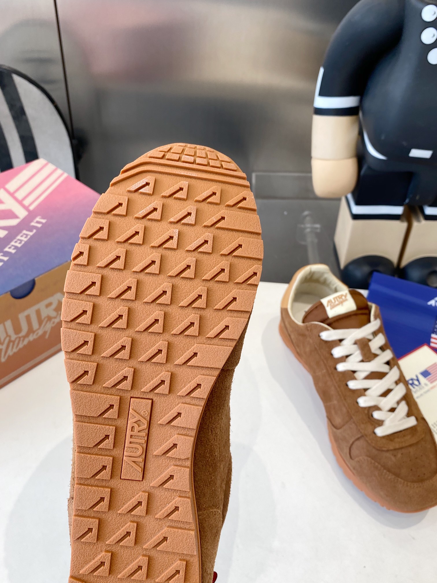 Top Leisure Shoe for Star Doctors: Doctor’s CK with Hairy Oxford Fabric and Pigskin Inner - 图片 8