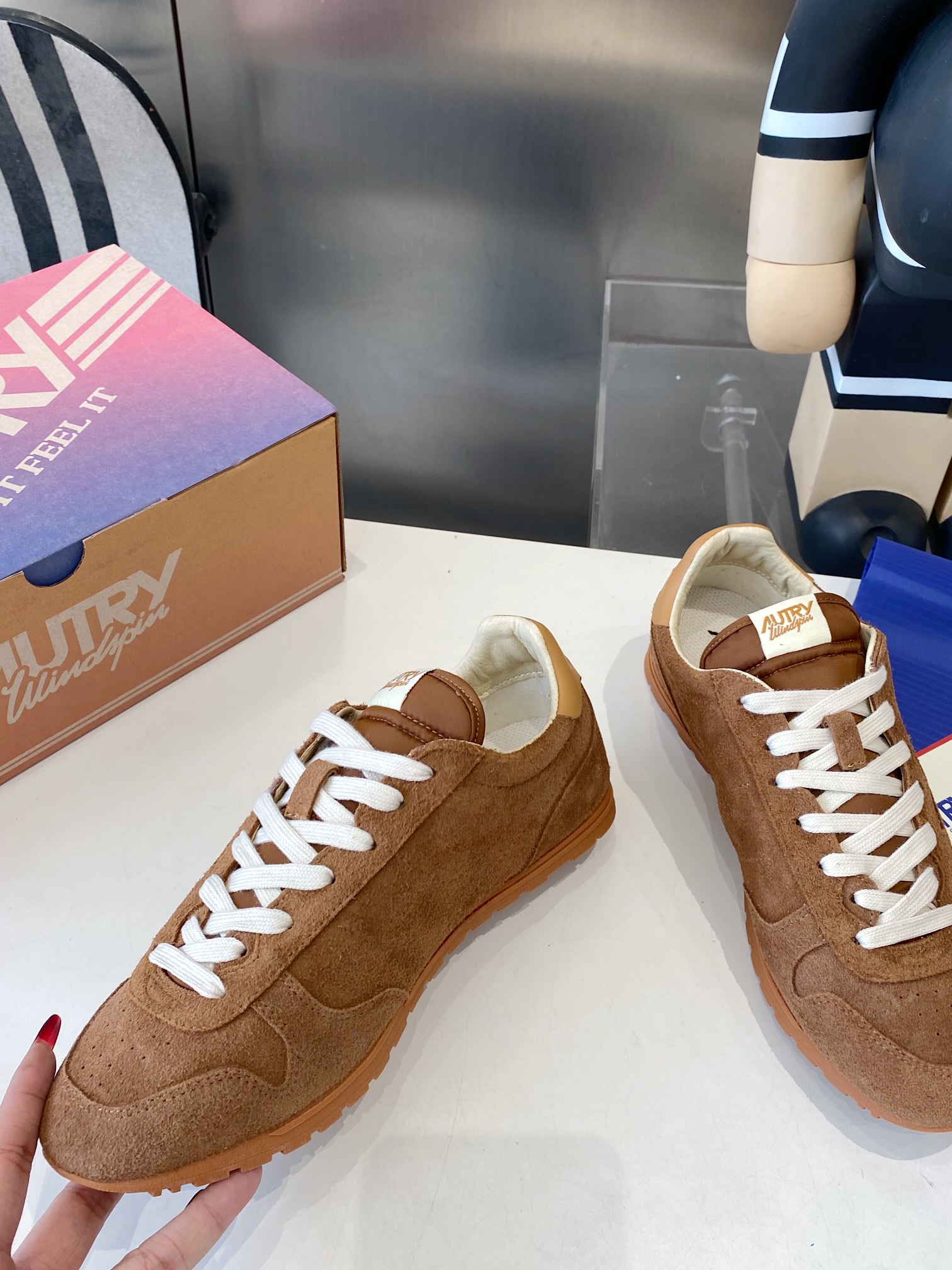 Top Leisure Shoe for Star Doctors: Doctor’s CK with Hairy Oxford Fabric and Pigskin Inner - 图片 2