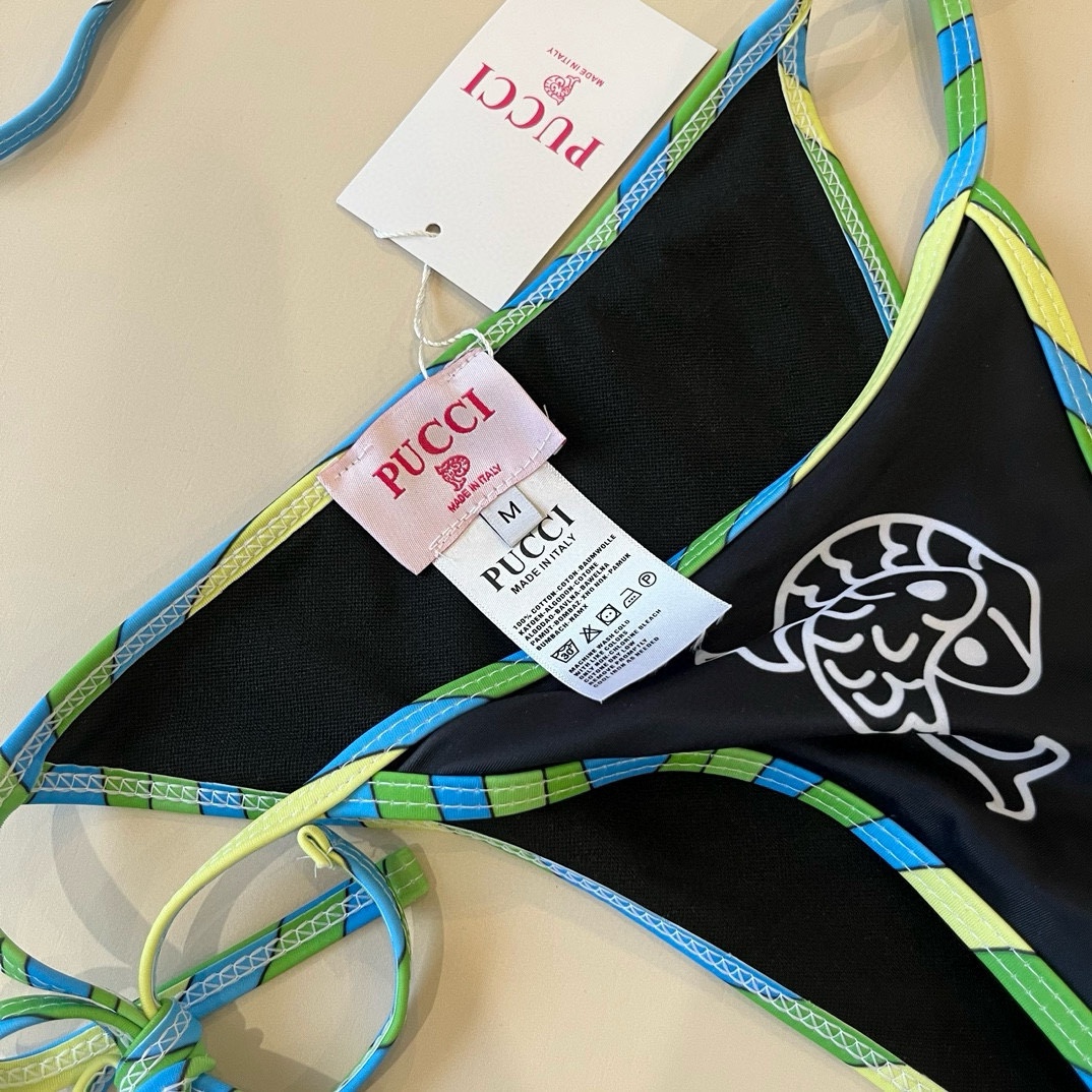 。
Puccl
专柜新款分体比基尼 😍🥰适合多种场景的游泳衣🏊‍♀️海边 游泳池 温泉 水上乐园 漂流都